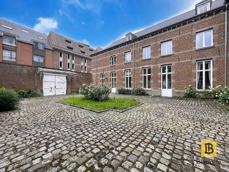 duplex à louer à rue jean lescarts 15 mons (vbe30316)