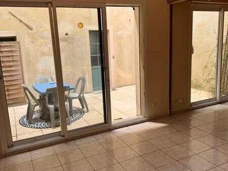 appartement avec cour privative
