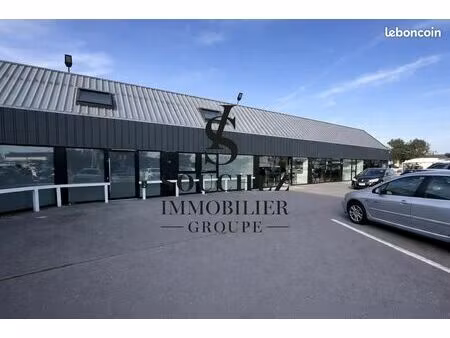 immeuble 375 m² avion