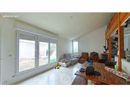 appartement 3 pièces 70 m²