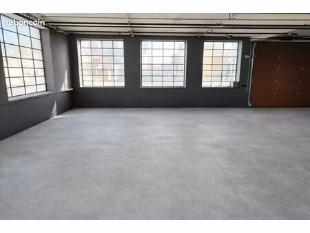 local d'activités 117m²