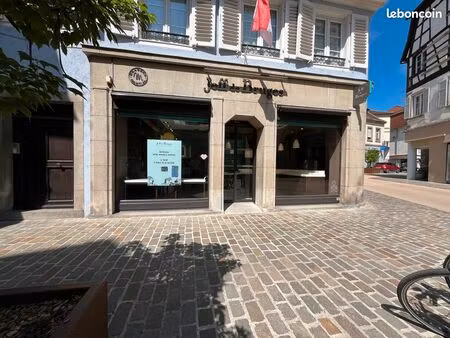 local commercial 82 m² sélestat