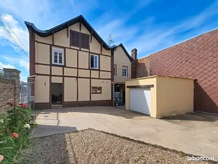 maison 8 pièces 141 m²