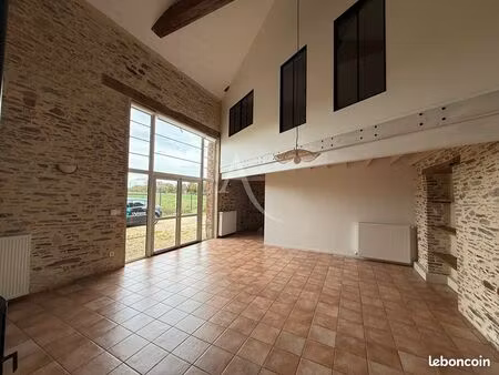 grange 3 pièces 95 m²