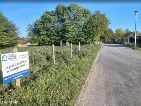 terrain 930 m² etainhus