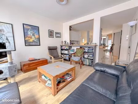 appartement 2 pièces 60 m²