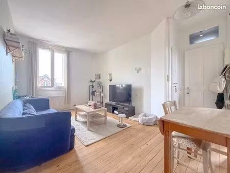 appartement 3 pièces 48 m²