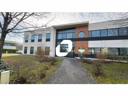 bureaux 125 m²