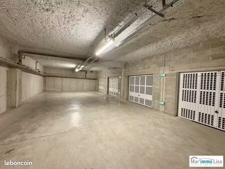 parking/box 18 m² puget
