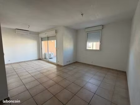 à vendre appartement t2 althen des paluds