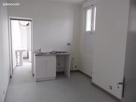 studio 1 pièce 15 m²