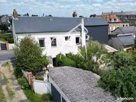 immeuble 9 pièces 194 m²