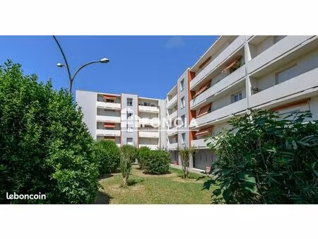 orange – t3 résidence le castel