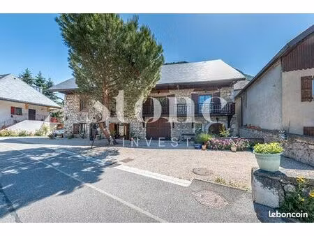 ferme 11 pièces 182 m²