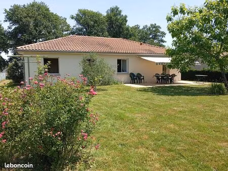 maison.5 pièces. 94 m²