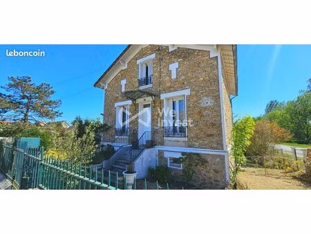 propriété 6 pièces 120 m²