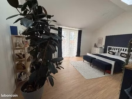 maison 6 pièces 135 m²