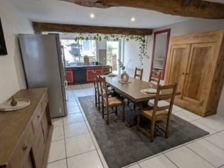 vend maison de village