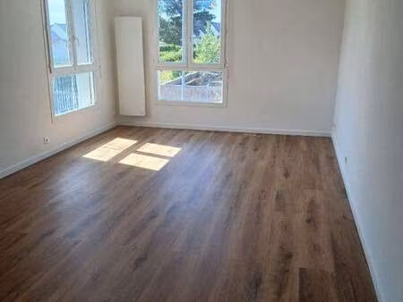 location appartement 3 pièces à la turballe (44420) : à louer 3 pièces / 55m² la turballe