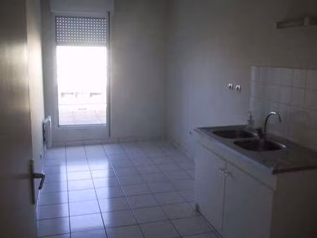 location appartement 5 pièces à nantes chantenay - sainte-anne (44000) : à louer 5 pièces 