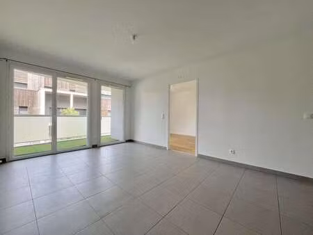 location appartement 2 pièces à saint-herblain (44800) : à louer 2 pièces / 47m² saint-her