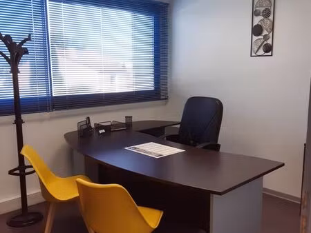 ? bureau à louer pour une personne dans un cadre professionnel exceptionnel ?
