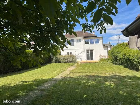 maison 5 pièces 90m2