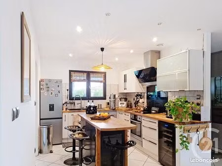 maison 4 pièces 120 m²