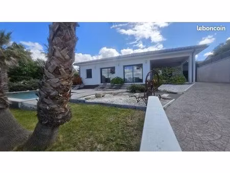 villa 5 pièces 145 m²