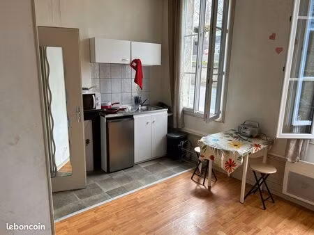 studio 20m2 meublé hyper centre