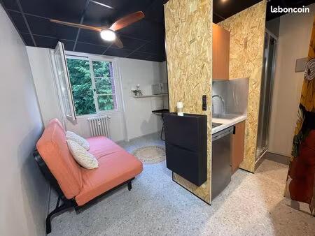 studio meublé confort et box