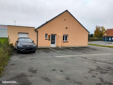 local 150m2  approprié pour toute profession
