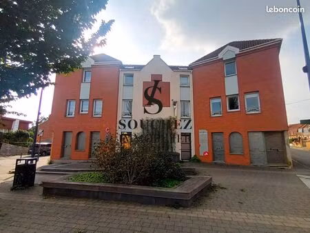 local 105 m² dainville