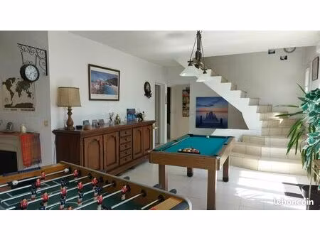 maison spacieuse dans une residence calme