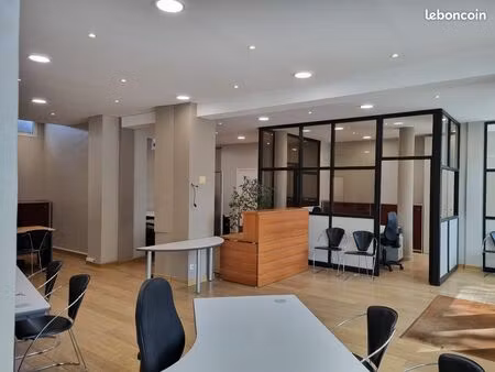 face mairie dunkerque 166 m²