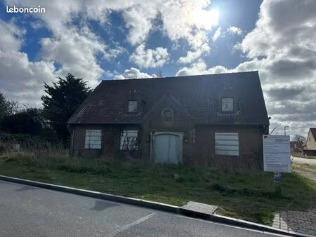 local commercial 210 m²