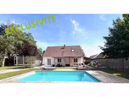 maison 6 pièces 106 m²