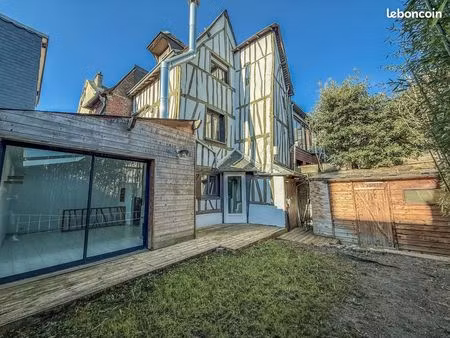 maison de ville 4 pièces 70 m²