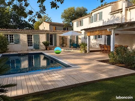 maison 6 pièces 201 m²