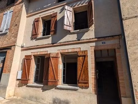maison de ville à rénover avec jardin  dépendance et combles aménageables - fort potentiel