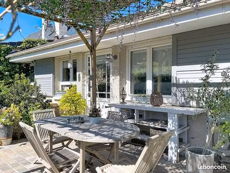 maison 5 pièces 105 m²