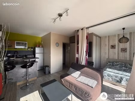 studio 1 pièce 31 m²