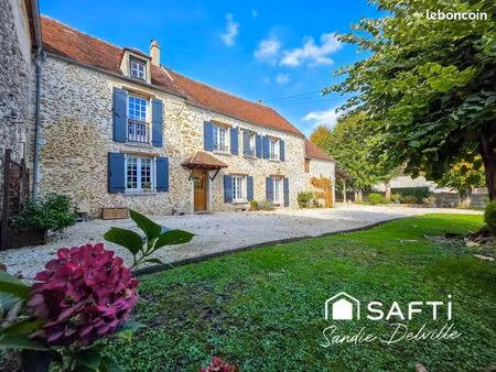 propriété 6 pièces 195 m²