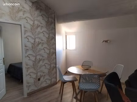 appartement à louer sur caromb pour l'année