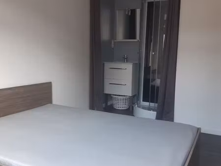 chambre meublée - méaulte