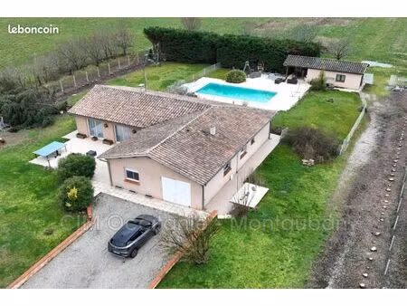 maison 1 996 m² montauban