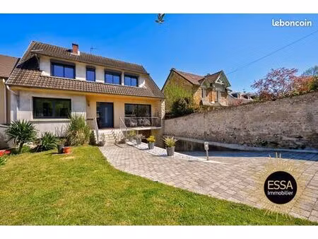 maison 6 pièces 156 m²
