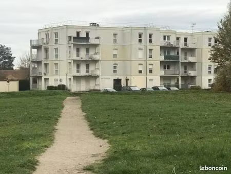 appartement 3 pièces 65 m²