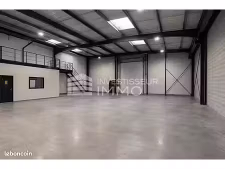 local d'activité 364 m²