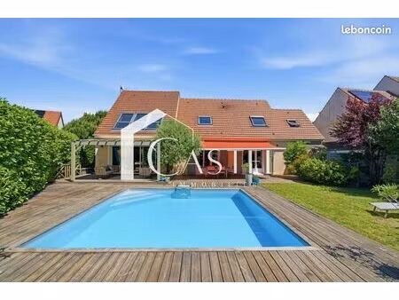 maison 7 pièces 184 m²